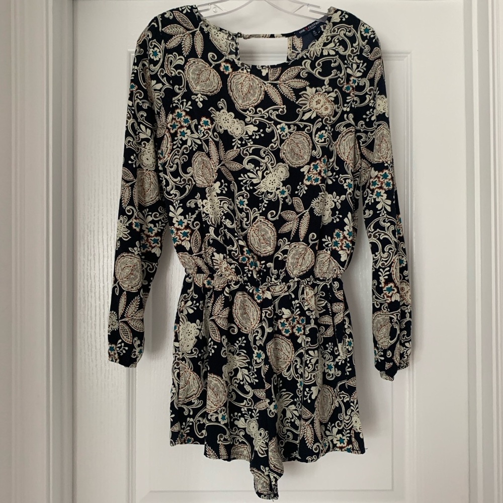 Long sleeve romper